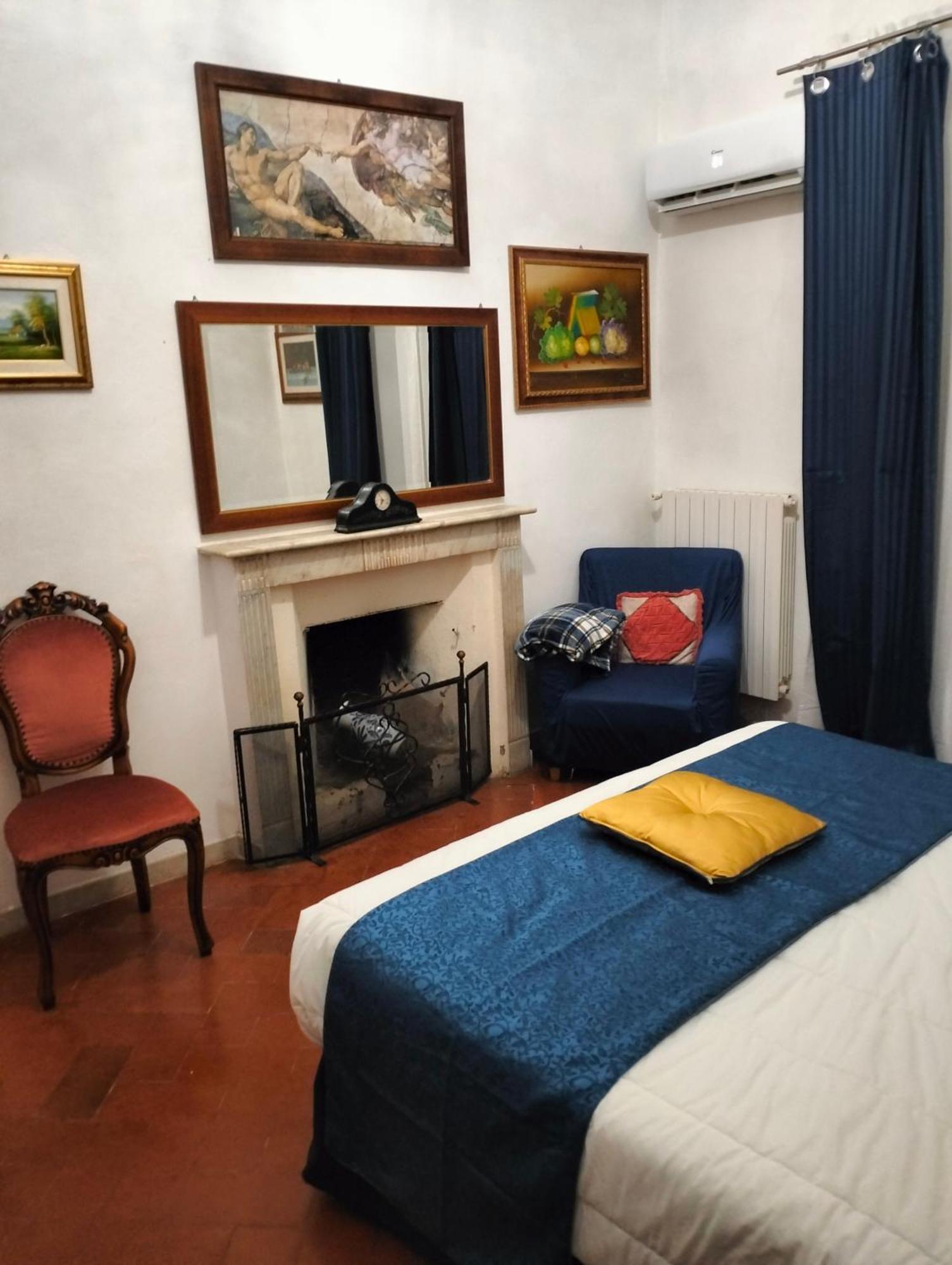 Palace Comfort Inn Pisa Exterior photo